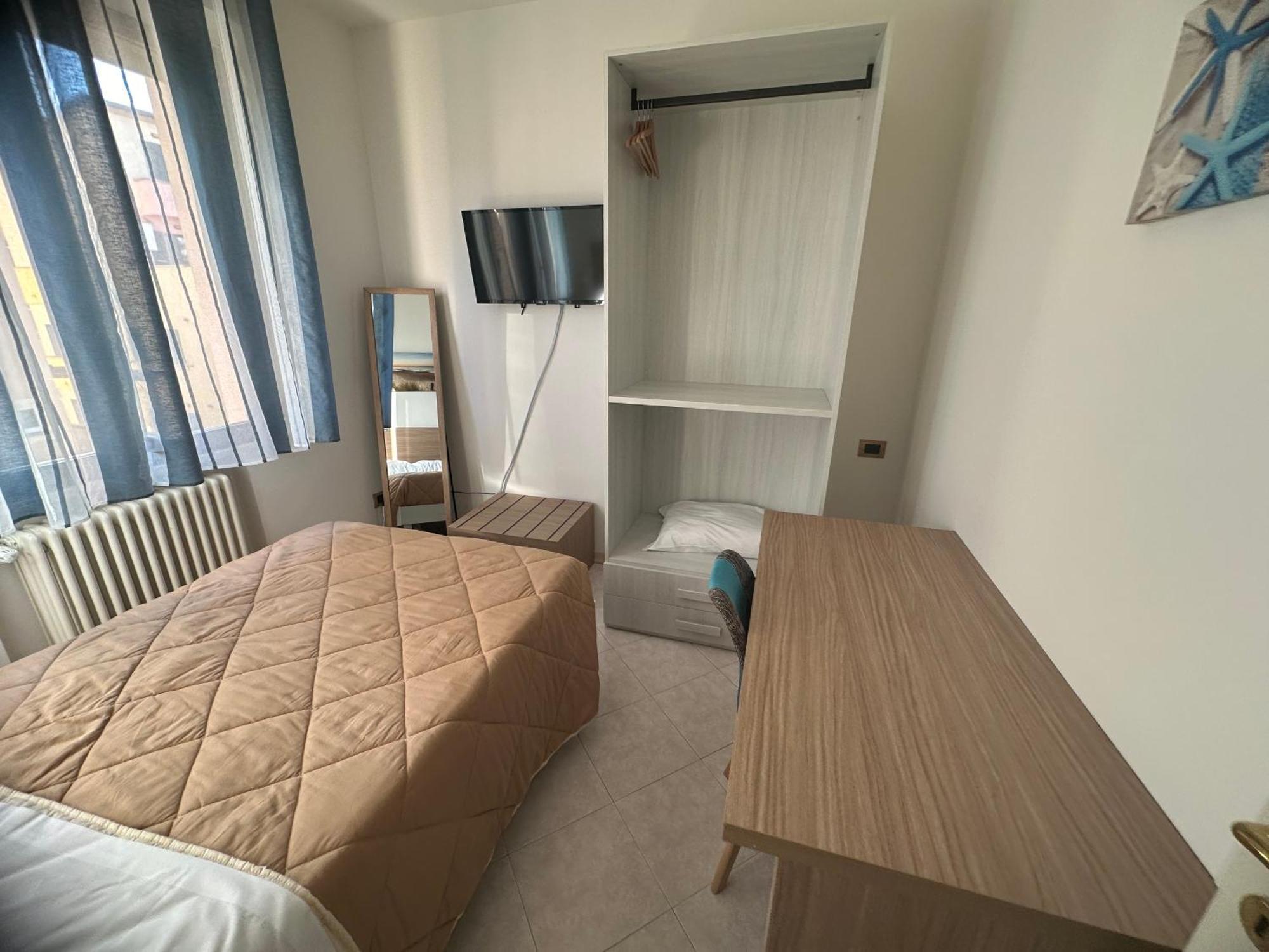 Beach House Holiday Apartments Rimini Extérieur photo