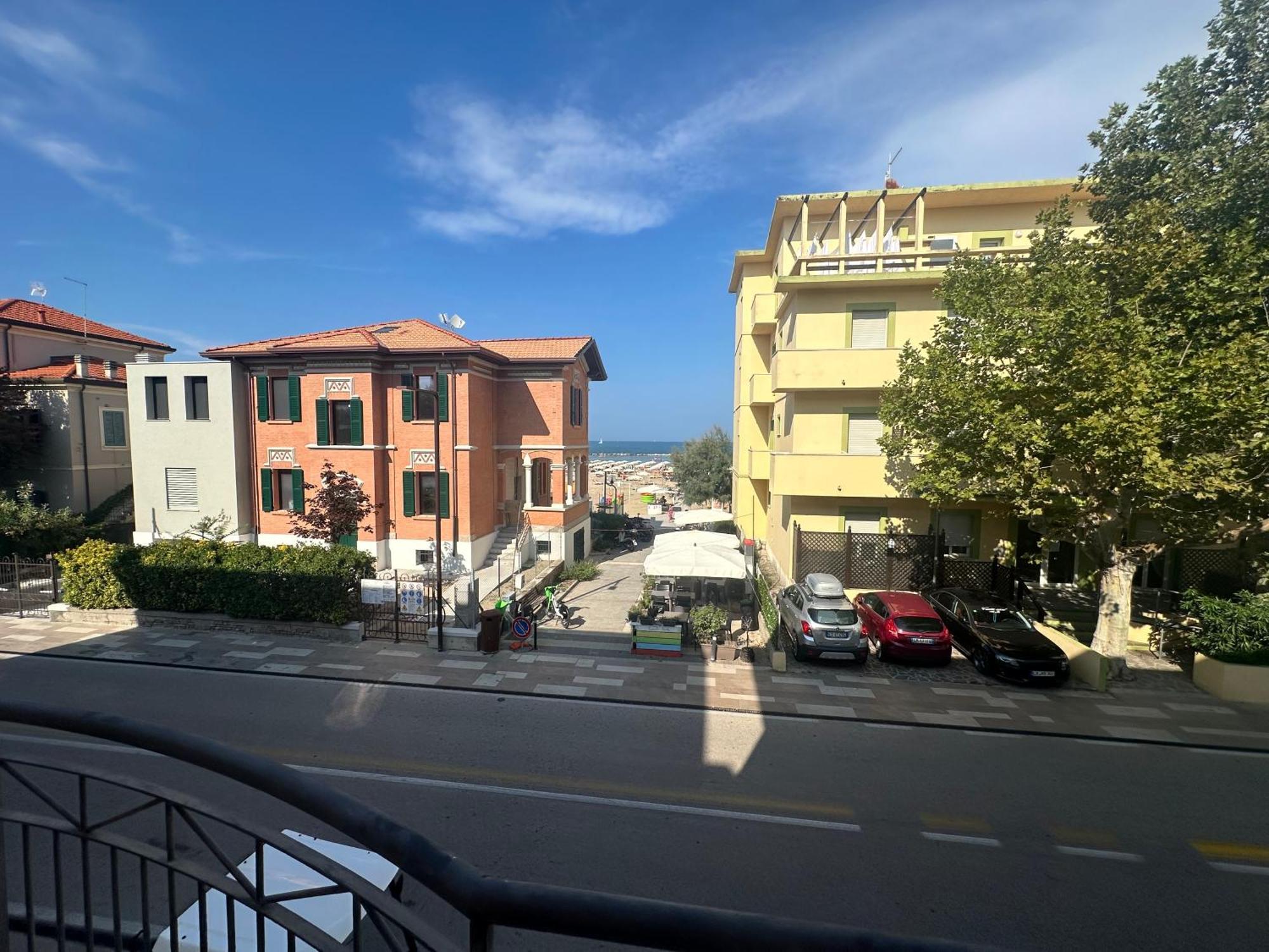 Beach House Holiday Apartments Rimini Extérieur photo